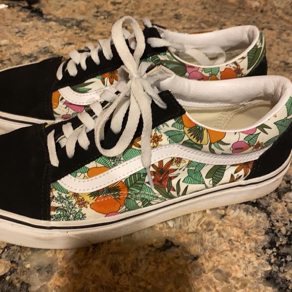 Vans - Size 8.5 - Picture 2 of 2